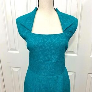 Delightful pebble texture Marc of NY teal sweetheart neck exposed back zipper 10